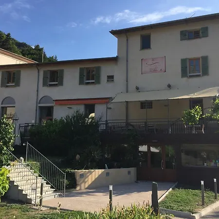 Hotel Le Prieure 2*